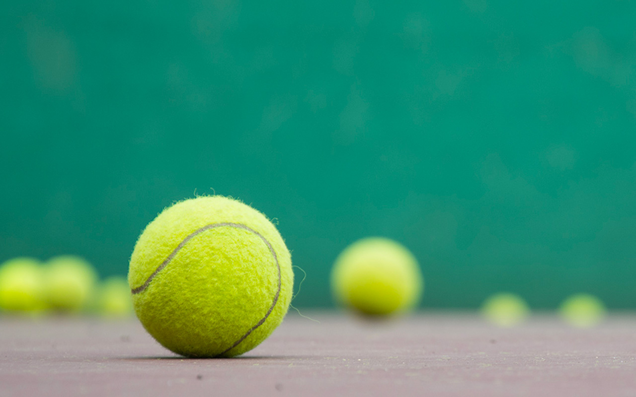 Chiusura scuola addestramento tennis